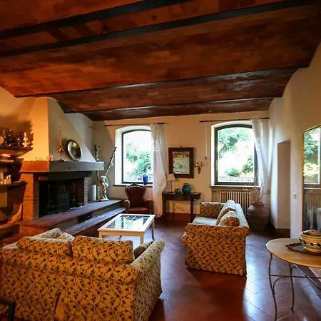 Podere Il Trebbio, Porzione Di Country house